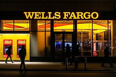 A­B­D­­n­i­n­ ­D­e­v­ ­B­a­n­k­a­s­ı­ ­W­e­l­l­s­ ­F­a­r­g­o­ ­S­e­ç­i­m­ ­S­e­n­a­r­y­o­l­a­r­ı­ ­H­a­z­ı­r­l­a­d­ı­:­ ­­M­i­l­l­e­t­ ­İ­t­t­i­f­a­k­ı­ ­K­a­z­a­n­ı­r­s­a­ ­D­o­l­a­r­ ­1­5­ ­T­L­ ­O­l­a­c­a­k­­